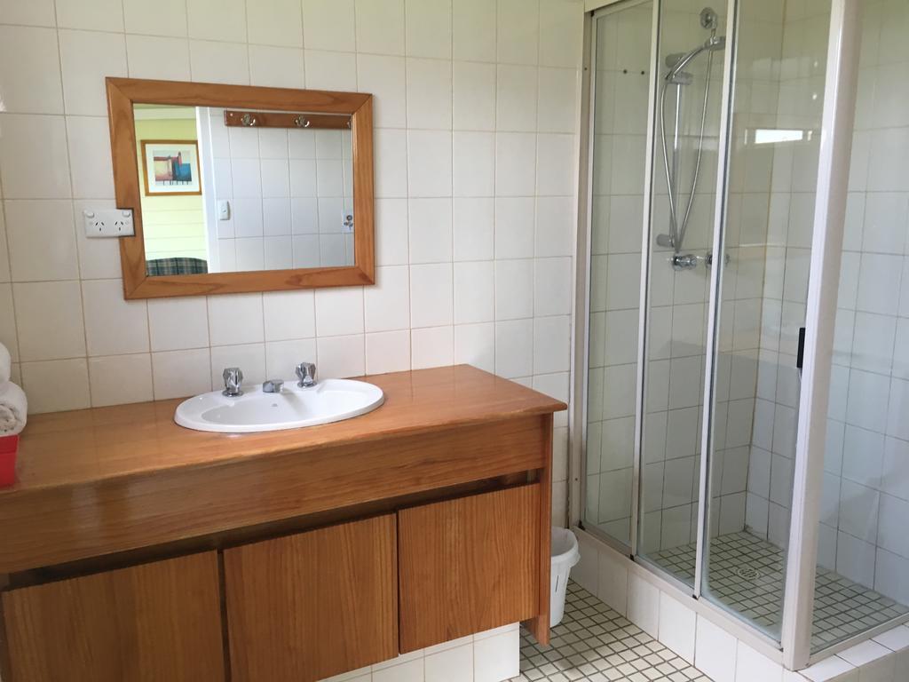 Sunflowers Animal Farm & Farmstay Margaret River Екстер'єр фото