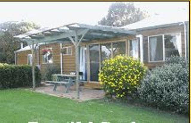 Sunflowers Animal Farm & Farmstay Margaret River Екстер'єр фото